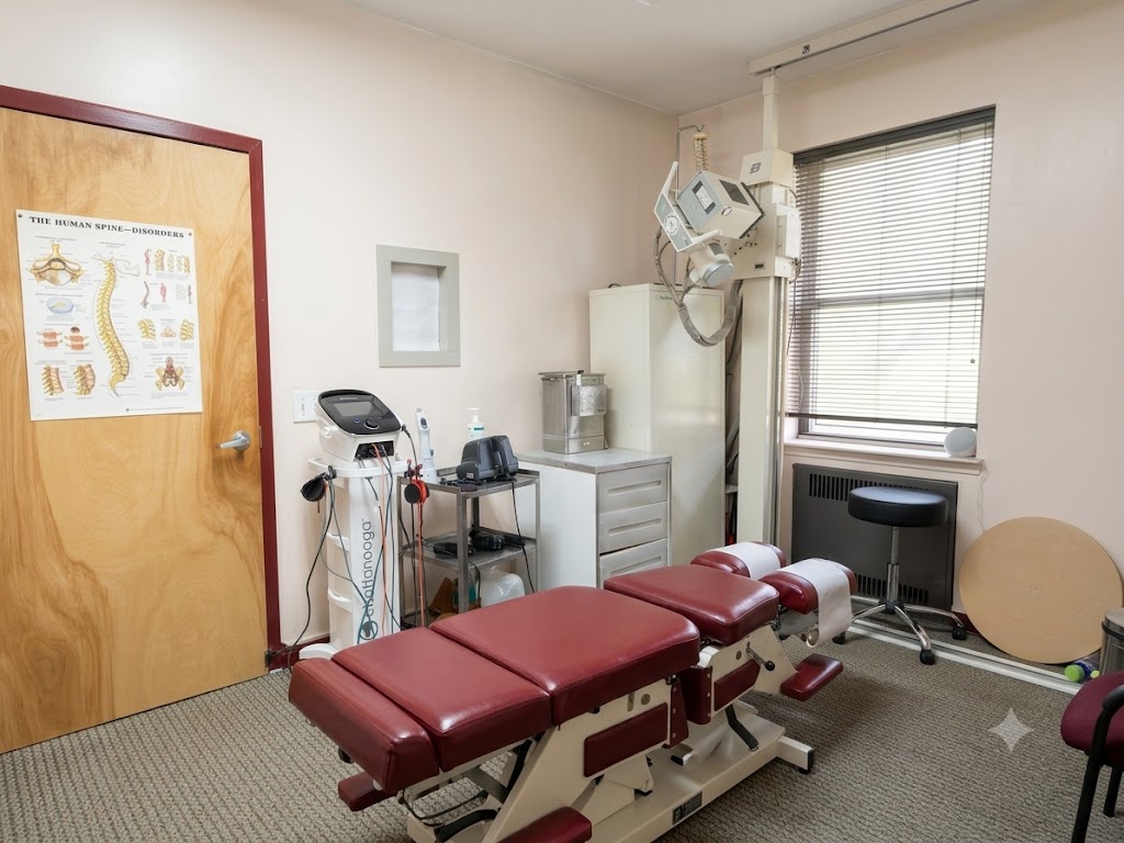 Main treatment room at Mandel Chiropractic and Wellness Center